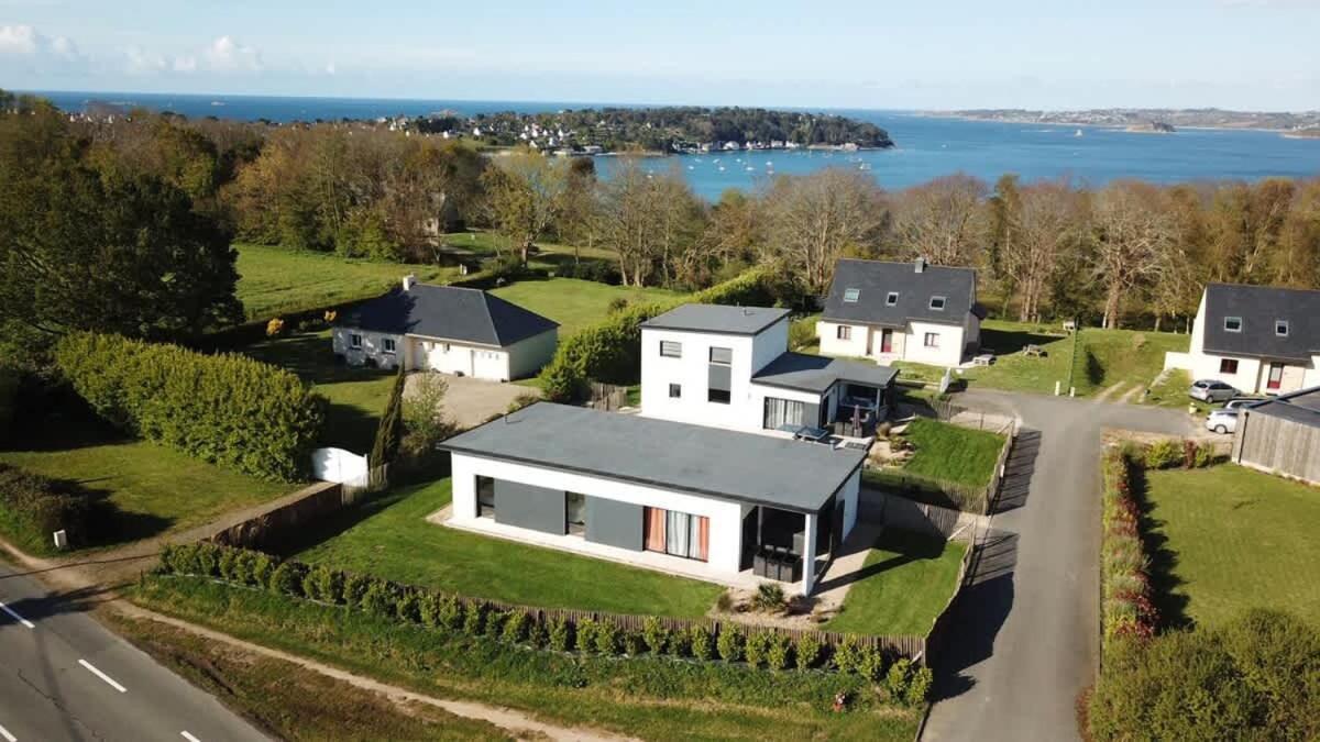 Carantec 4 Stars House With Private Jacuzzi And Garden For 6 Persons Villa Kültér fotó
